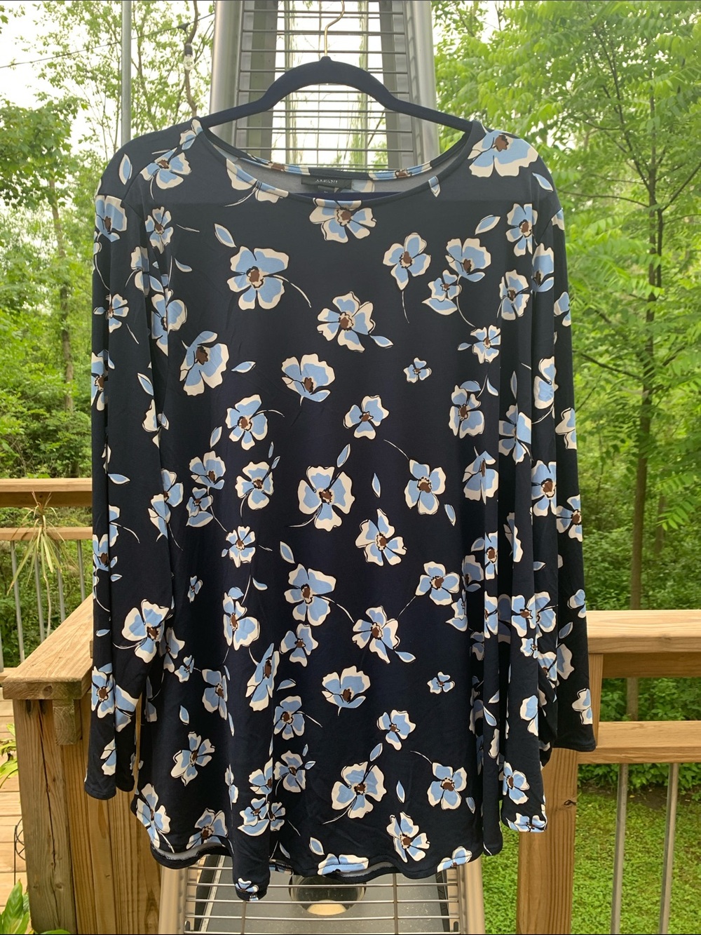 Alfani Navy and Light Blue Patterned Floral Top